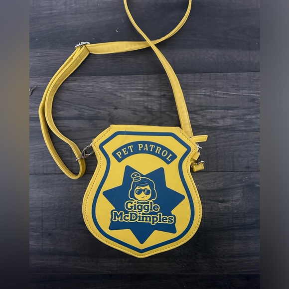 GIGGLE McDimple Disney store purse - Picture 1 of 6